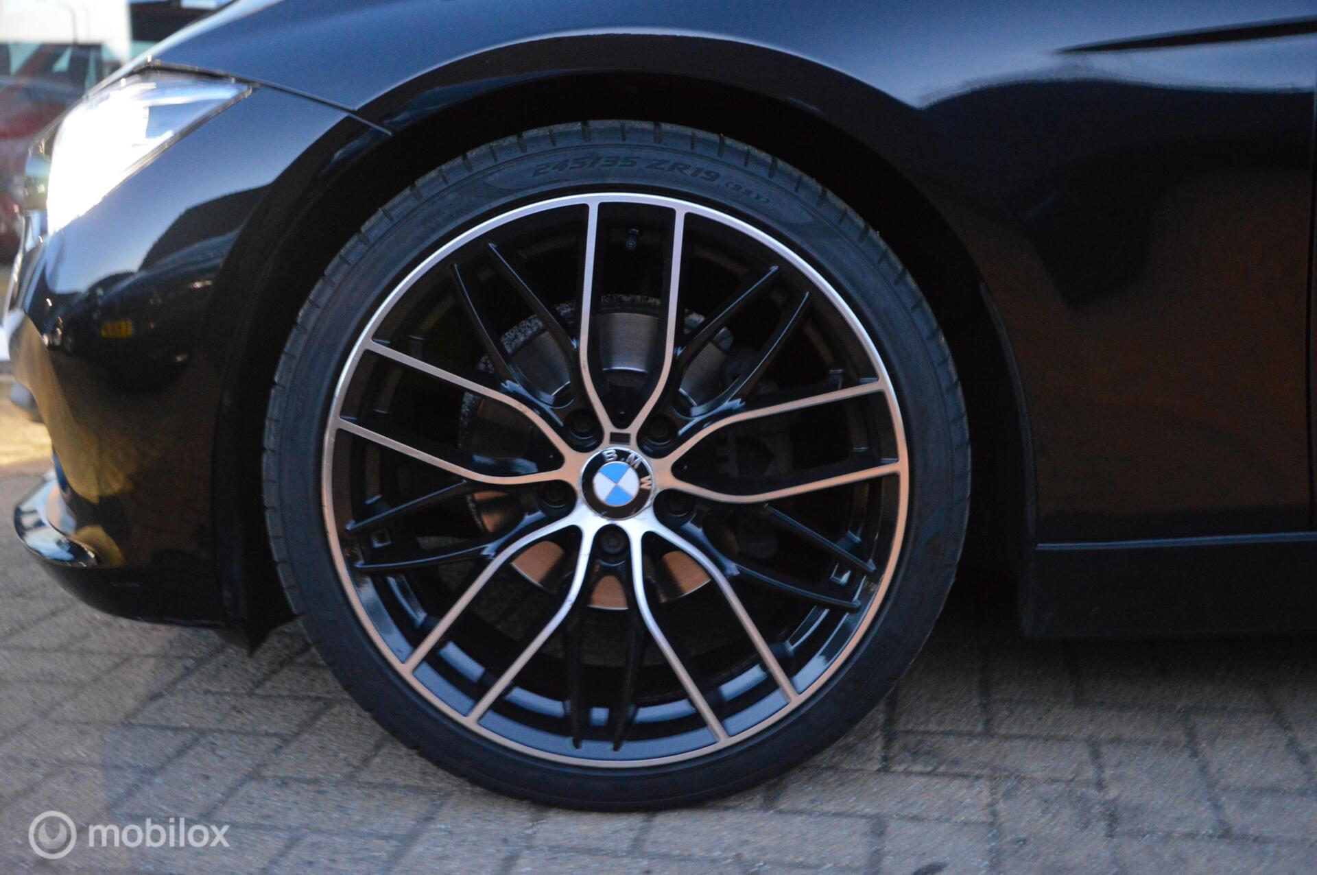 Foto van BMW 320d Efficient Dynamics