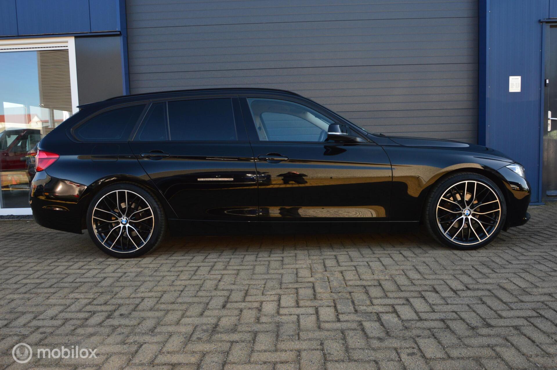 Foto van BMW 320d Efficient Dynamics