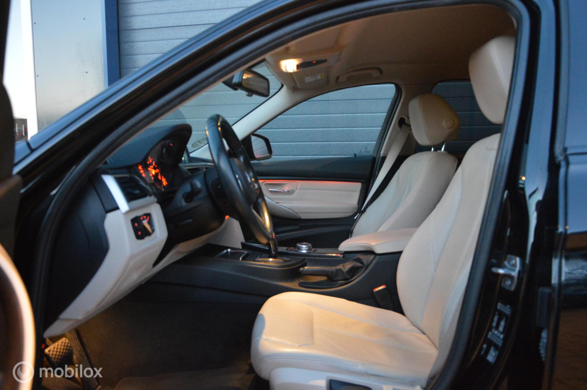 Foto van BMW 320d Efficient Dynamics