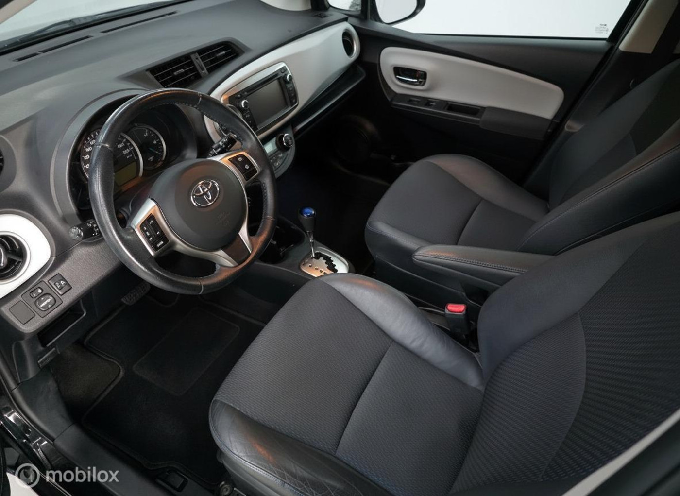 Foto van Toyota Toyota Yaris Hybrid