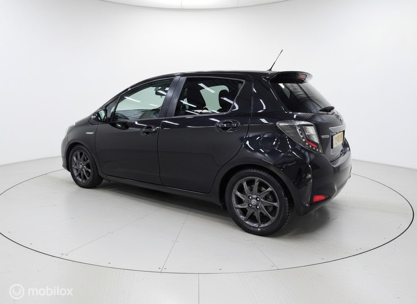 Foto van Toyota Toyota Yaris Hybrid