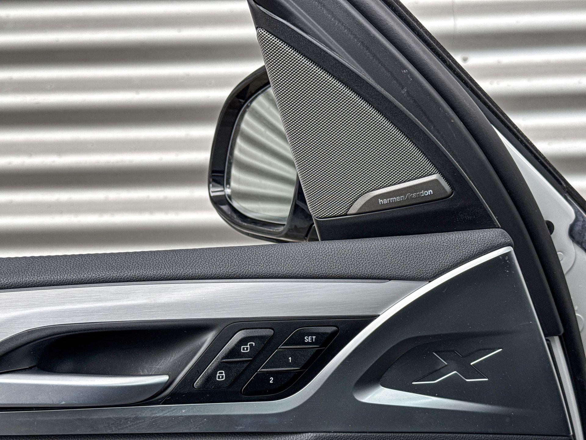 Foto van BMW Ix3