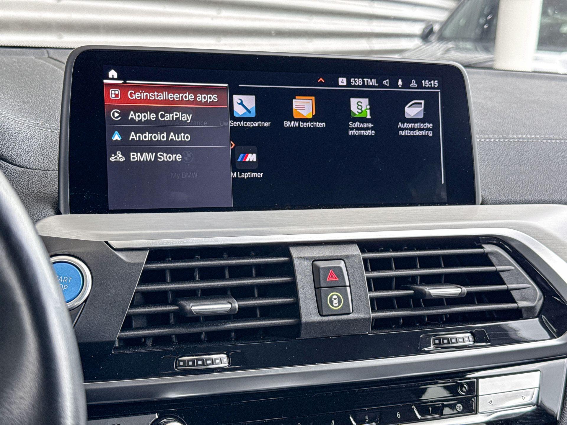 Foto van BMW Ix3