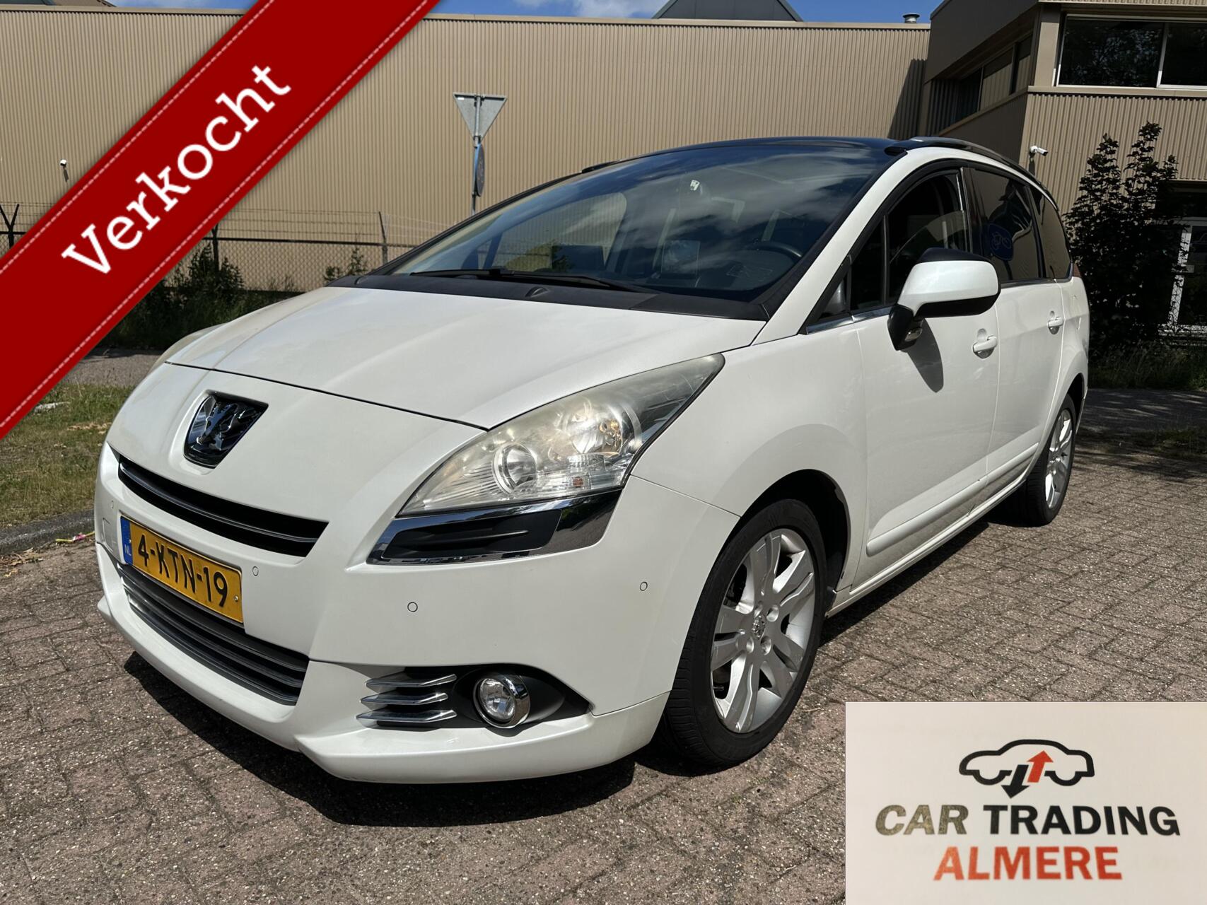 Peugeot 5008 2.0 HDiF Blue Lease Executive 7p. TURBO DEFECT 2013 - voorkant