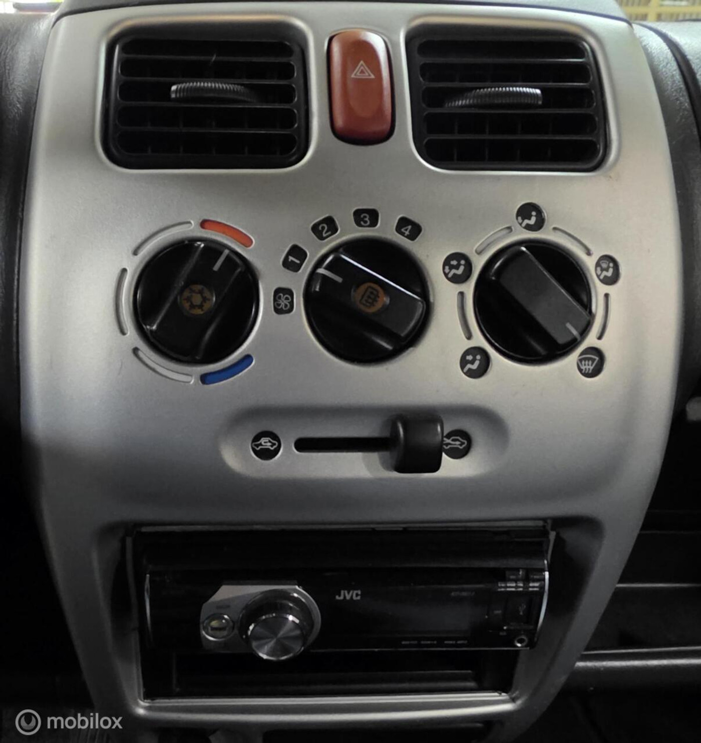 Foto van Suzuki Wagon R
