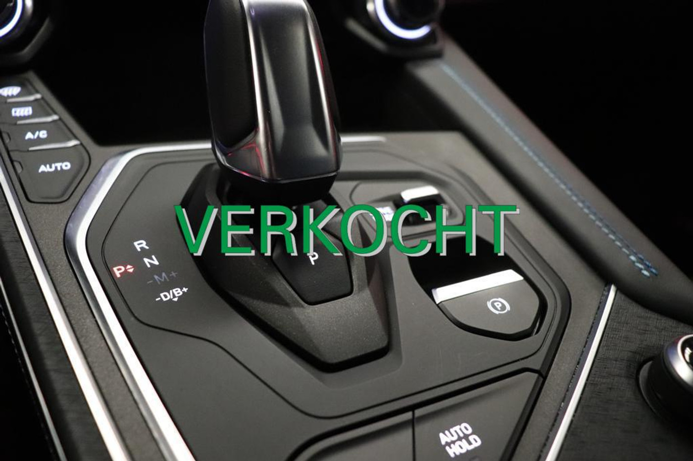 Foto van Lynk&co LYNK & Co 01
