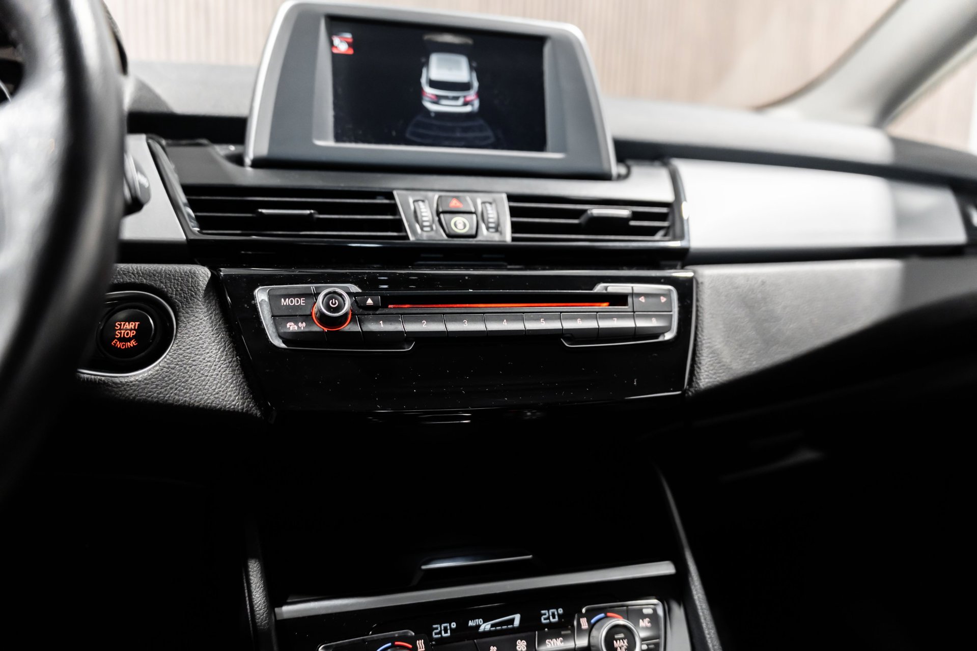 Foto van BMW 220i Active Tourer