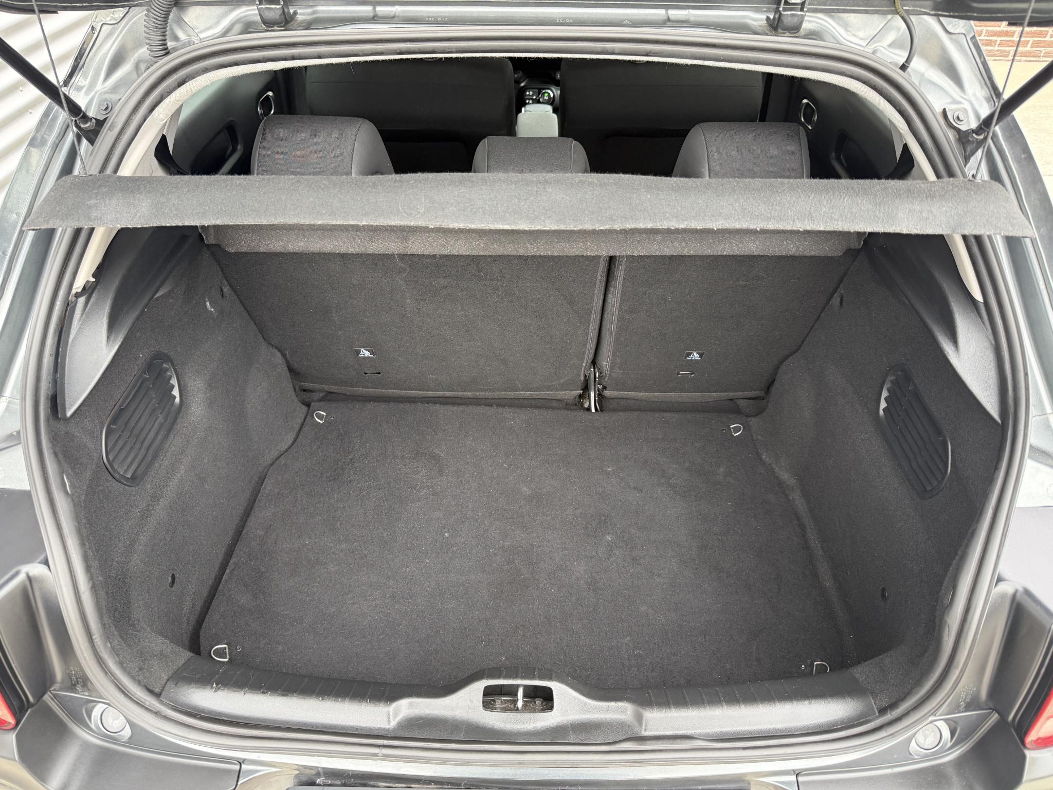 Foto van Citroen C4 Cactus