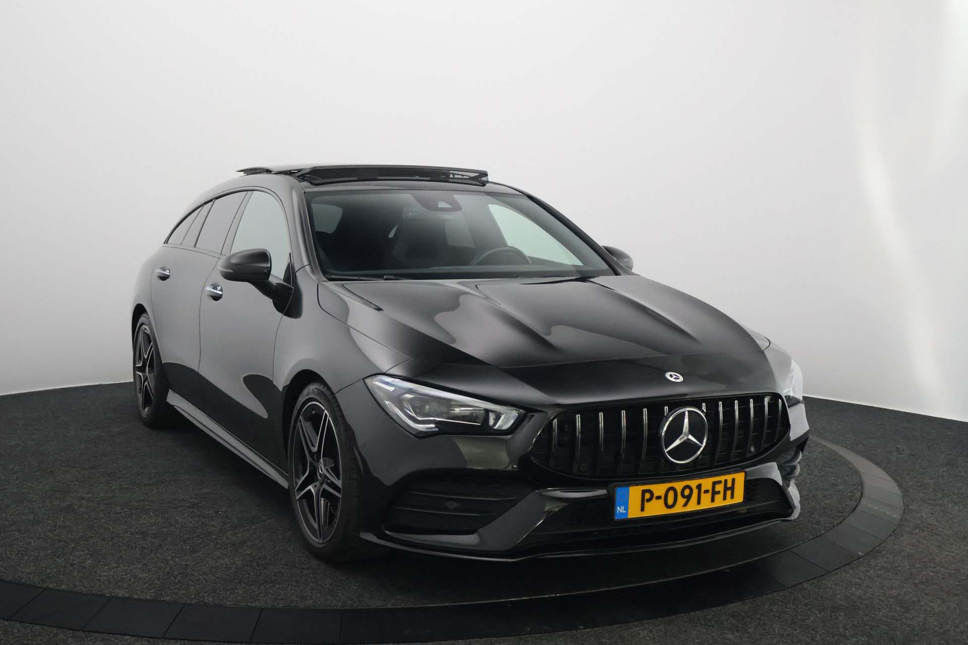 Foto van Mercedes-Benz Cla