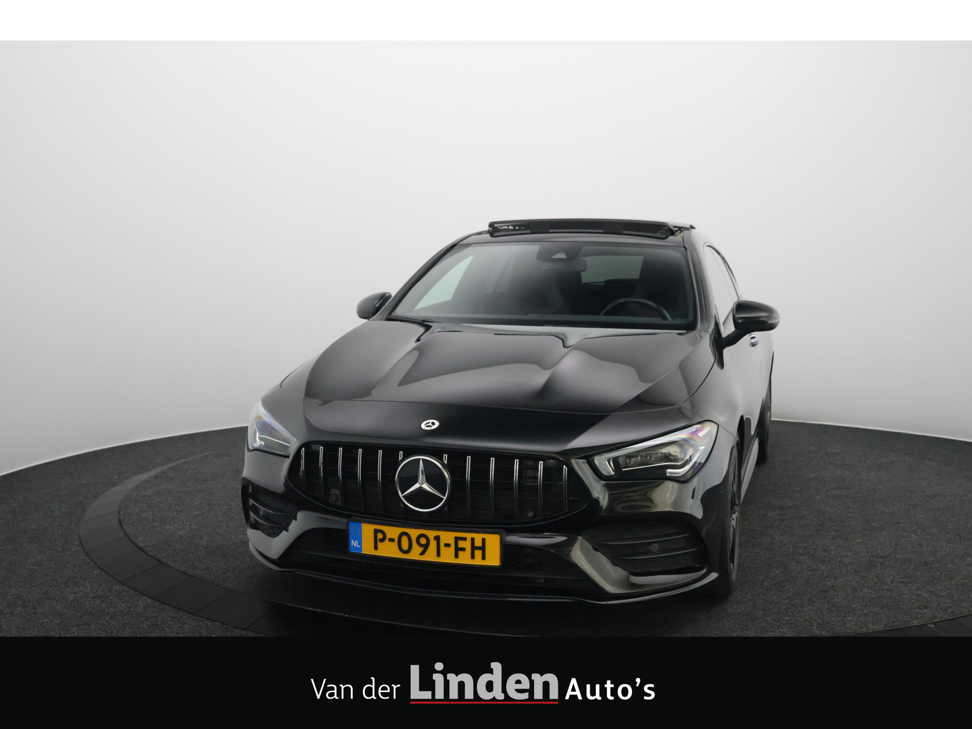 Mercedes-Benz Cla 200 Business Solution AMG | Panoramadak | Sfeerverlichting | Carplay&Android | Camera 2022 - voorkant