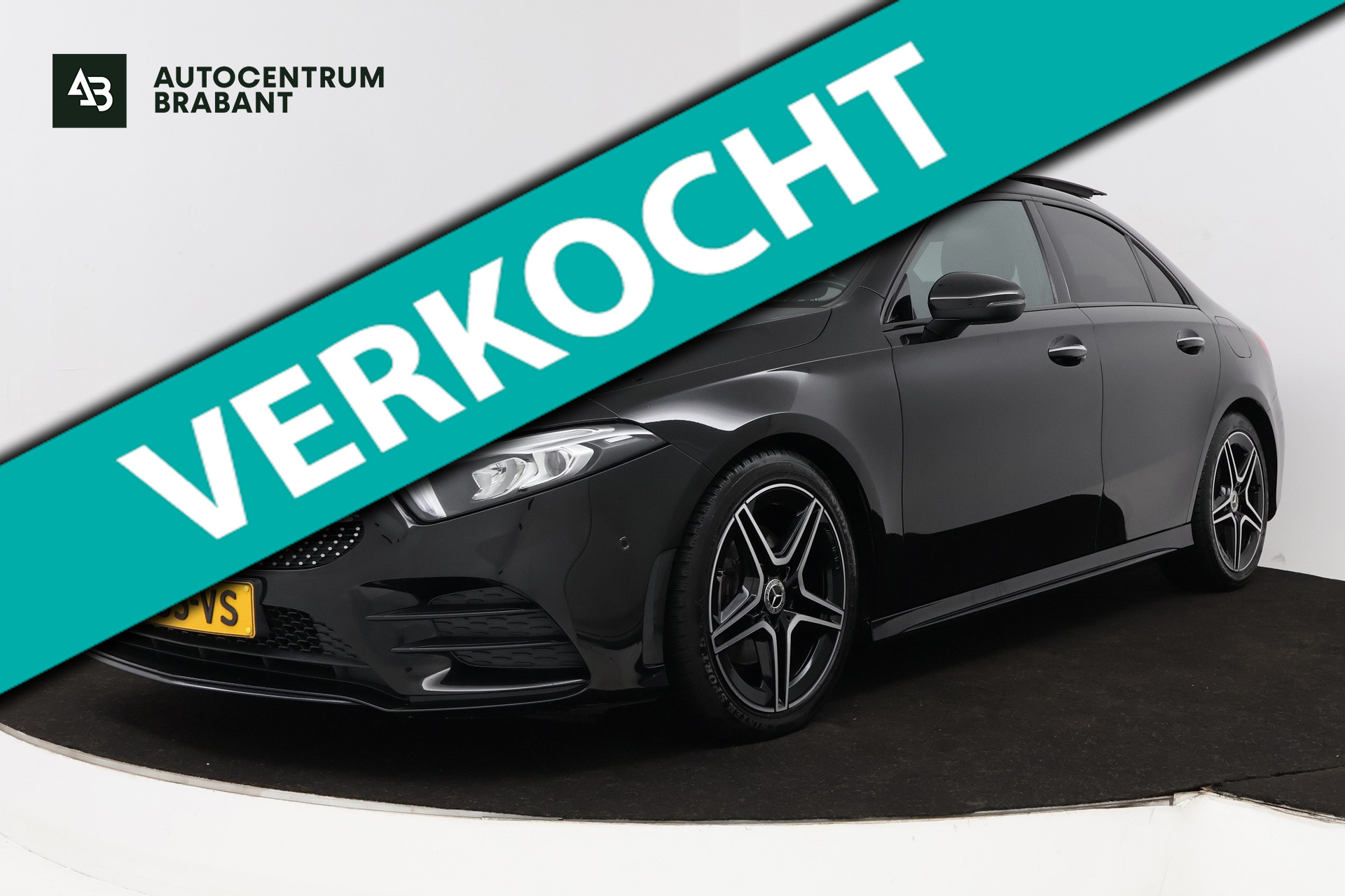 Mercedes-Benz A-klasse 180 AMG Line 2022 - voorkant