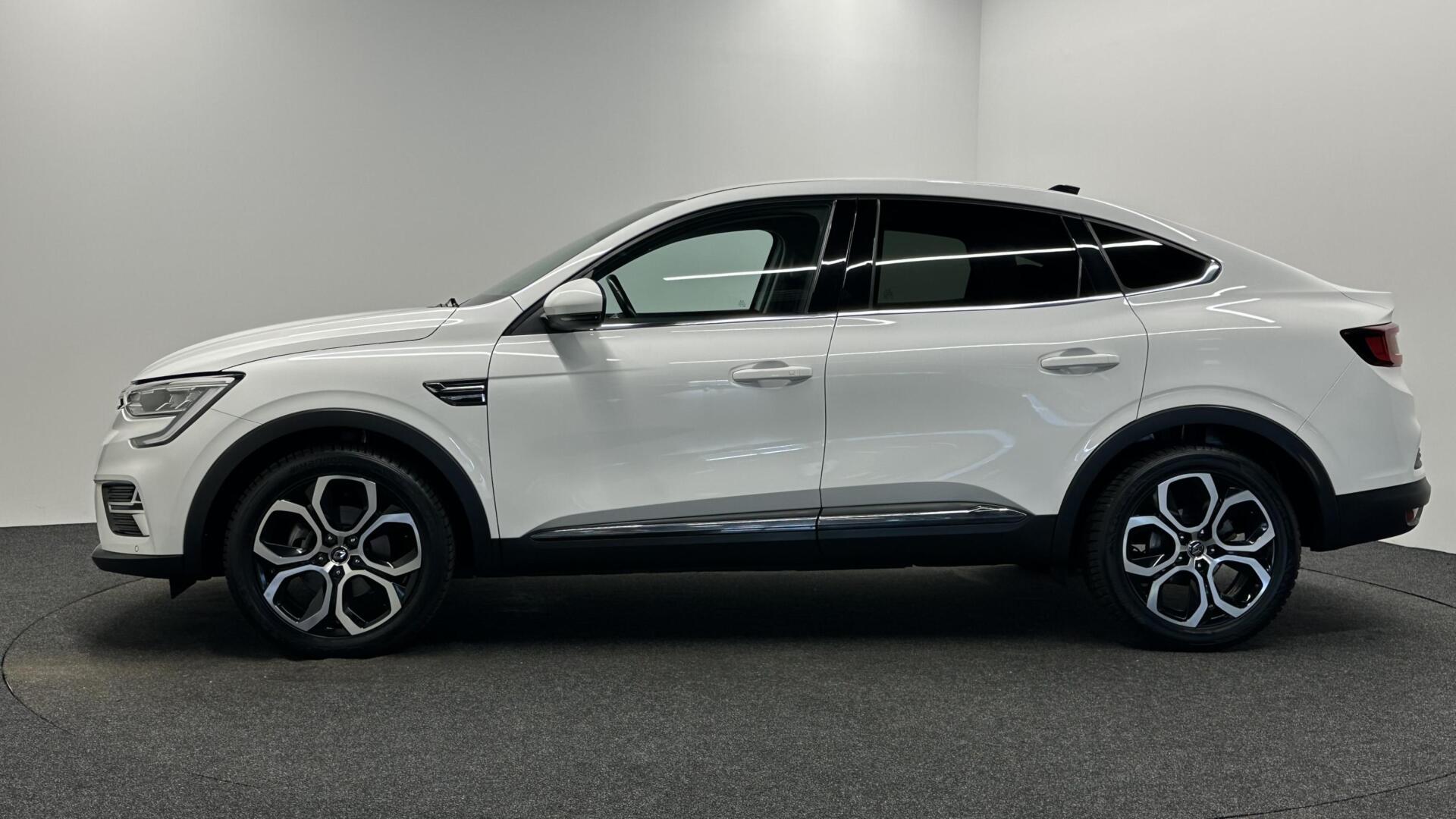 Foto van Renault Arkana E-tech