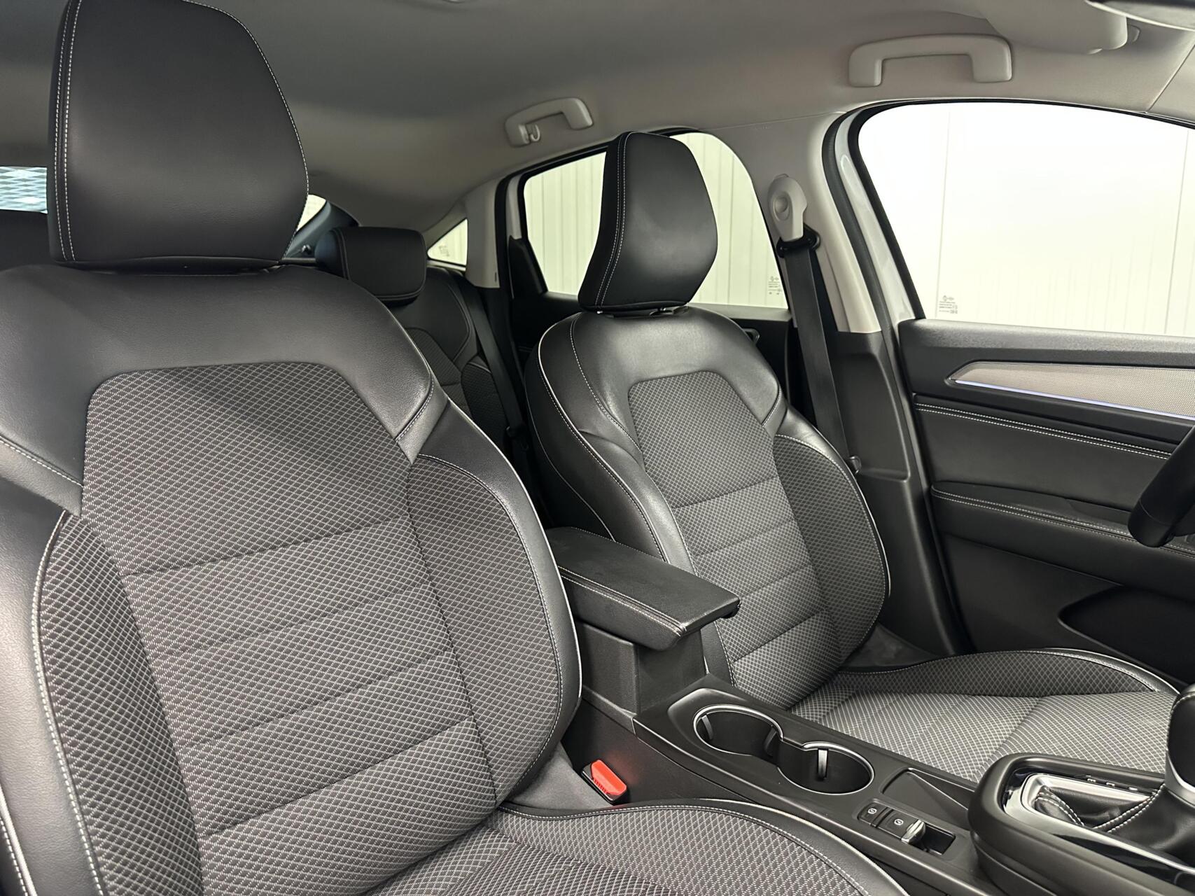 Foto van Renault Arkana E-tech
