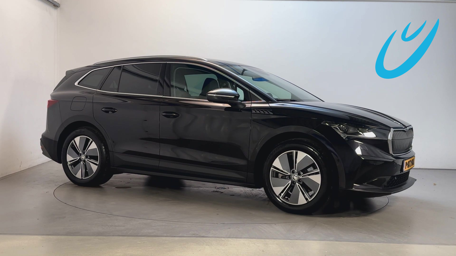 Skoda Enyaq 80 80 SoH 95,78% Camera Sfeerverlichting Trekhaak App Connect 2022 - voorkant