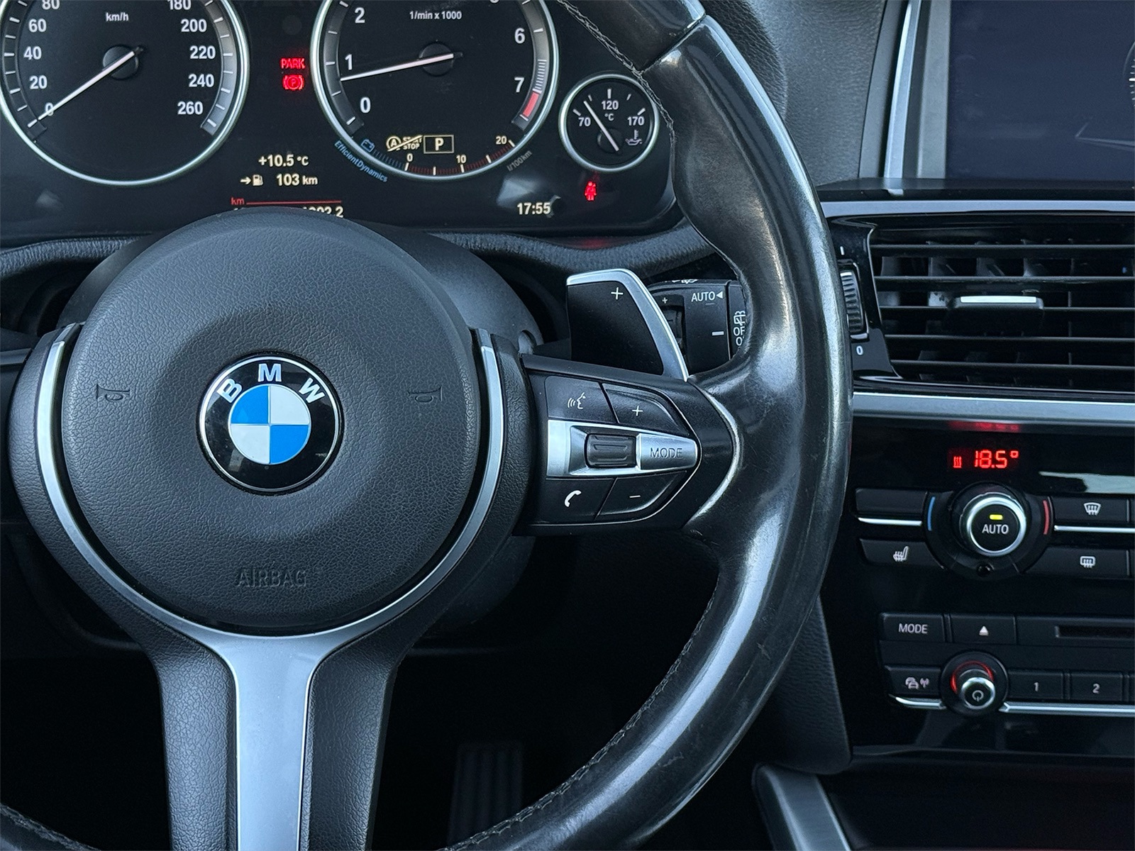 Foto van BMW X3 Sdrive20i