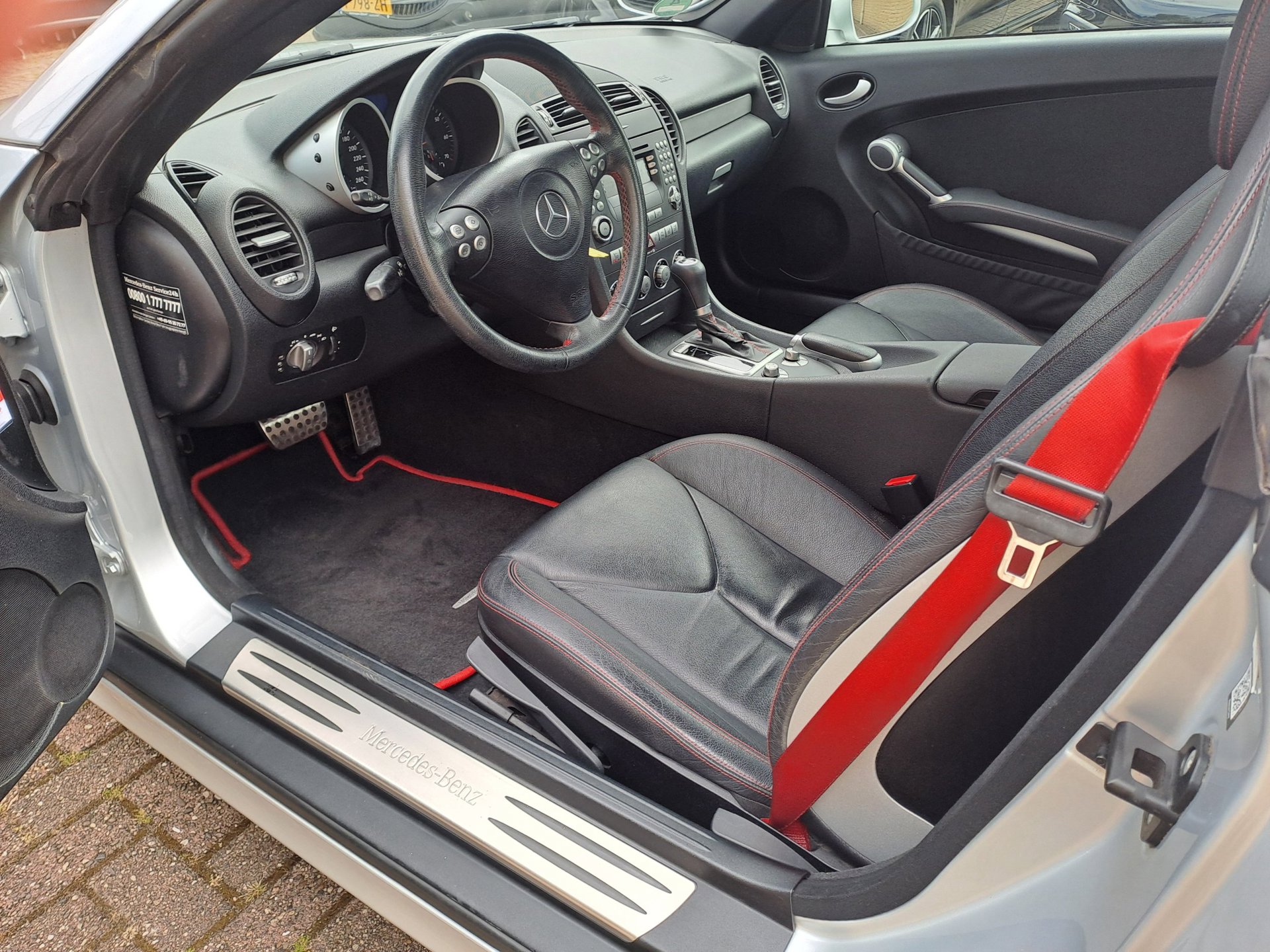 Foto van Mercedes-Benz SLK 200 Kompressor