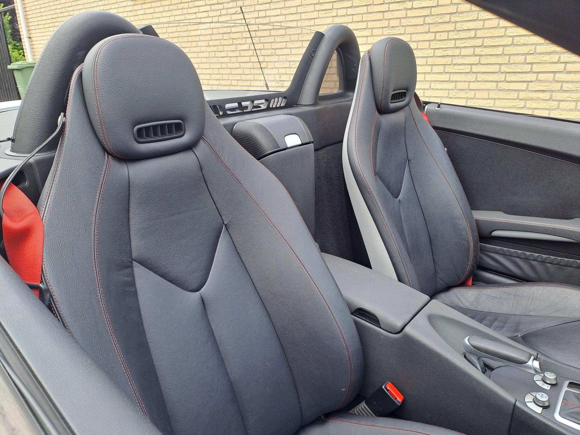 Foto van Mercedes-Benz SLK 200 Kompressor