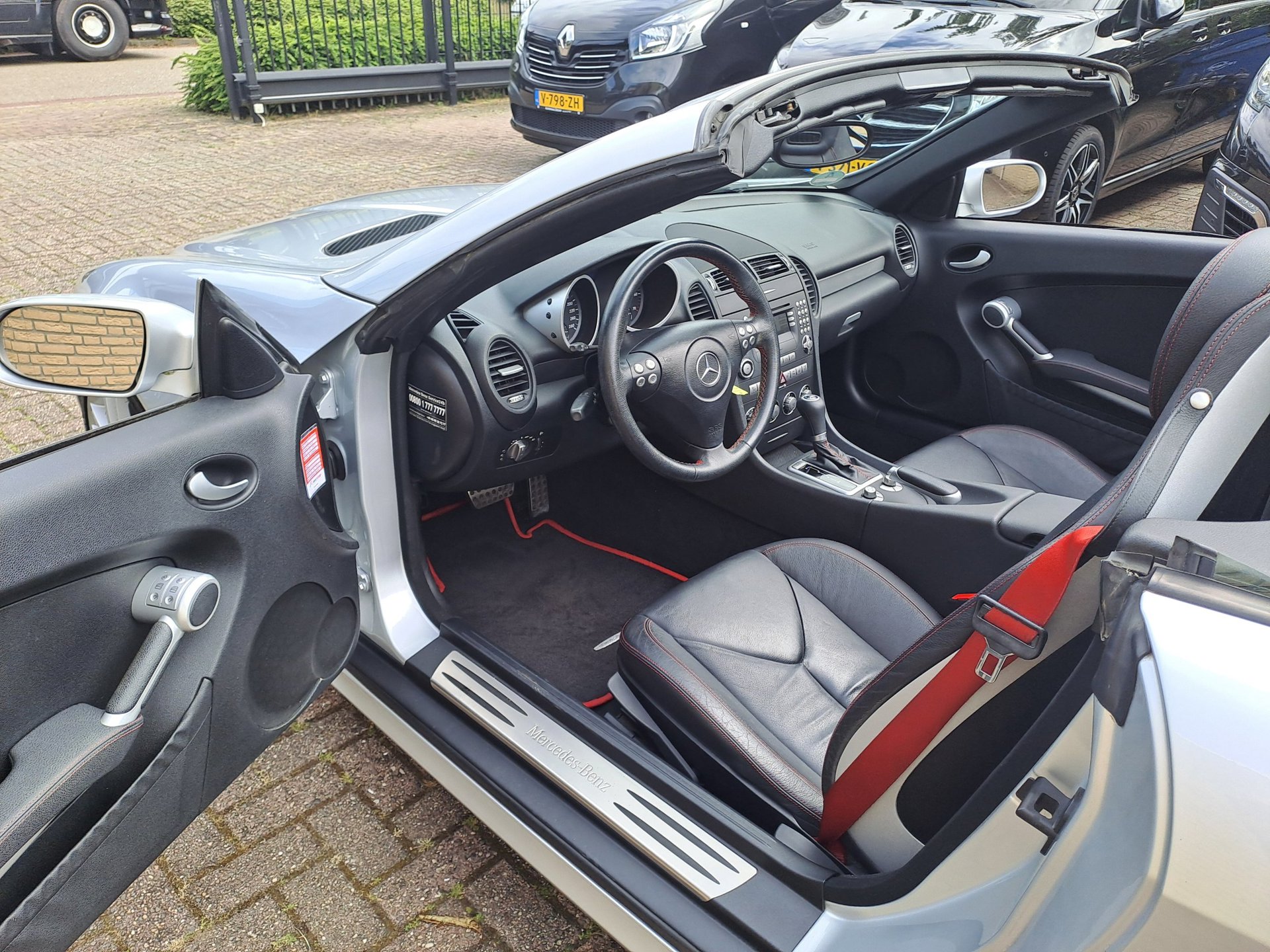 Foto van Mercedes-Benz SLK 200 Kompressor