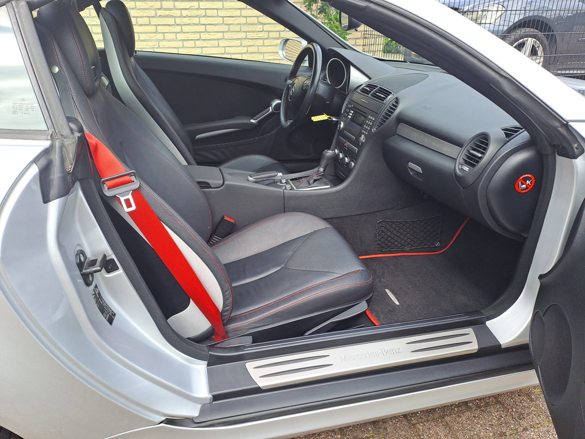 Foto van Mercedes-Benz SLK 200 Kompressor