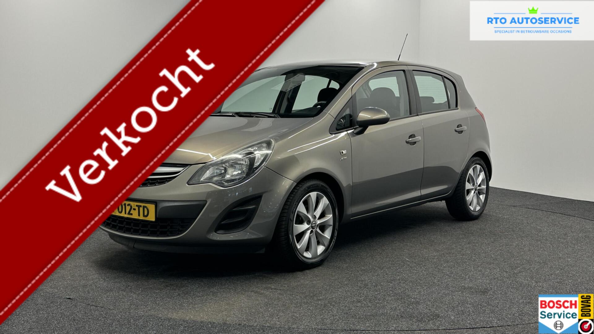 Opel Corsa 1.2 EcoFlex Cosmo  5 DEURS CRUISE AIRCO. 2013 - voorkant