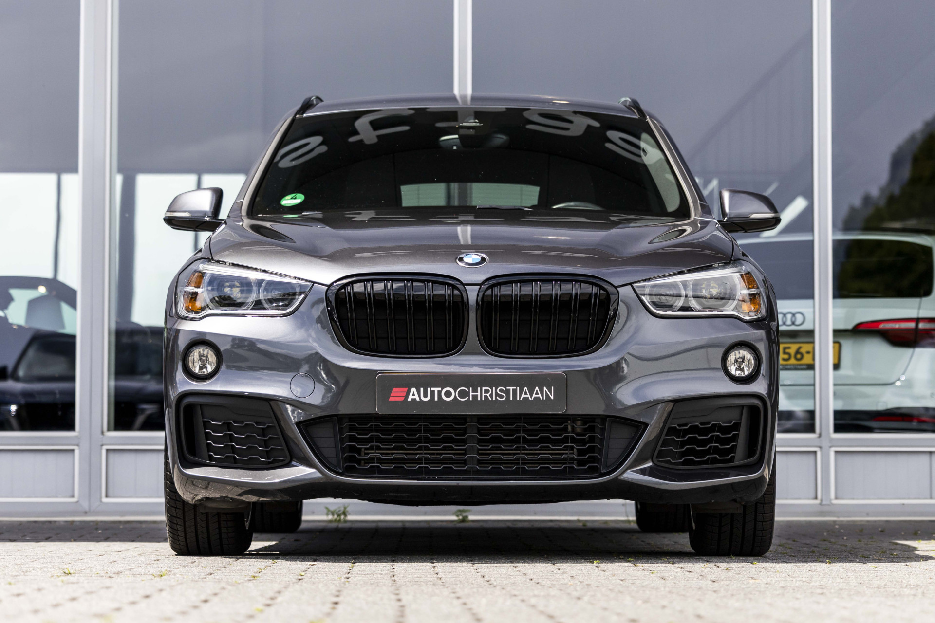 Foto van BMW X1 Sdrive18i