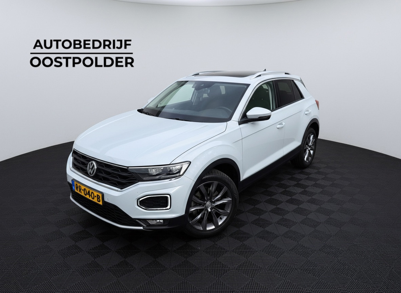Volkswagen T-roc 1.0 TSI Style 2018 - voorkant