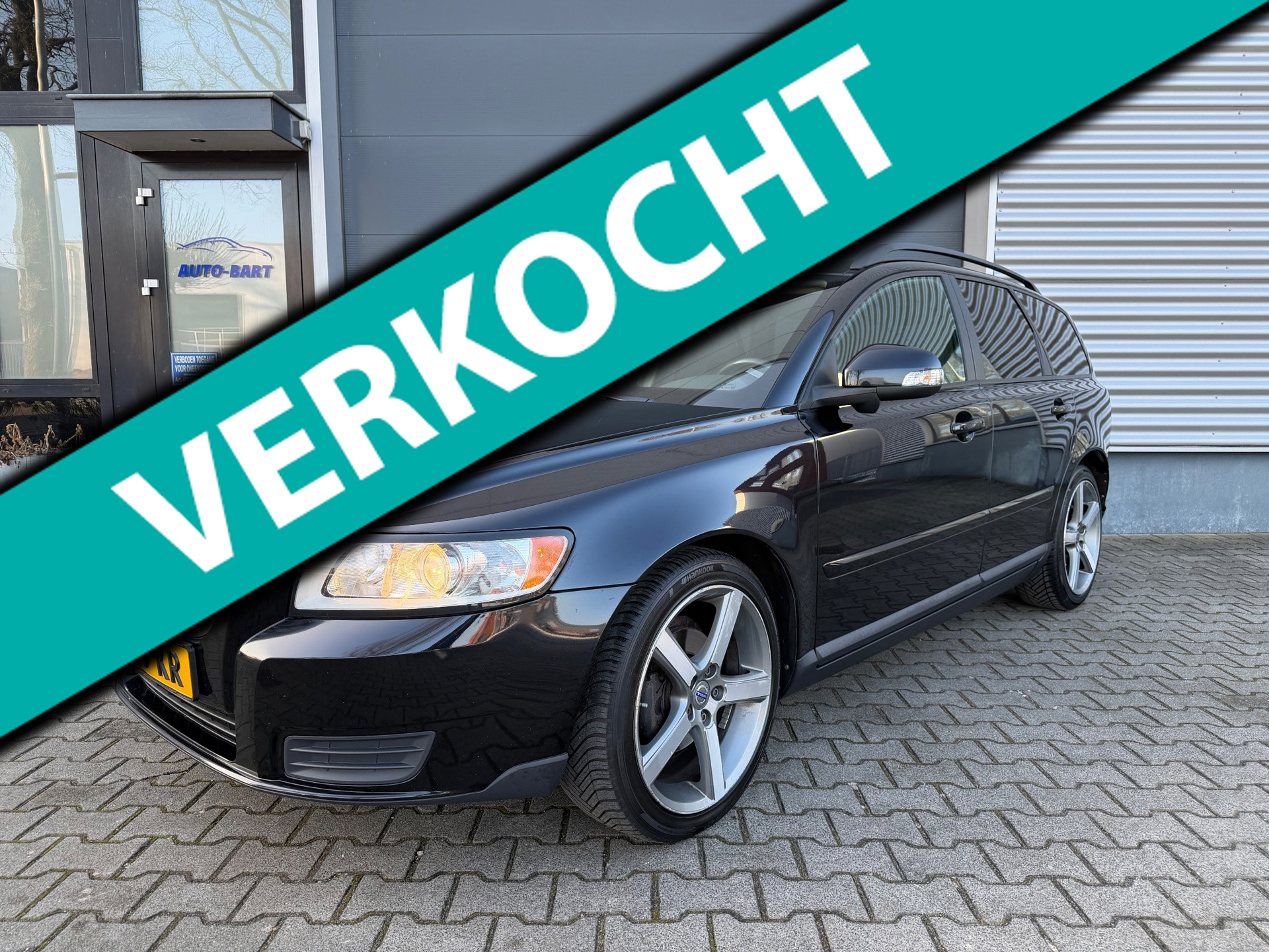 Volvo V50 1.6 sport |zeer goed onderhouden | onderhoudsbeurt 2010 - voorkant