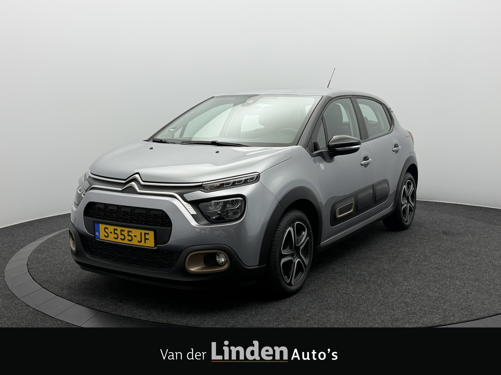Citroen C3 1.2 PureTech C-Series | Led | Navigatie | Cruise | Carplay&Android 2023 - voorkant
