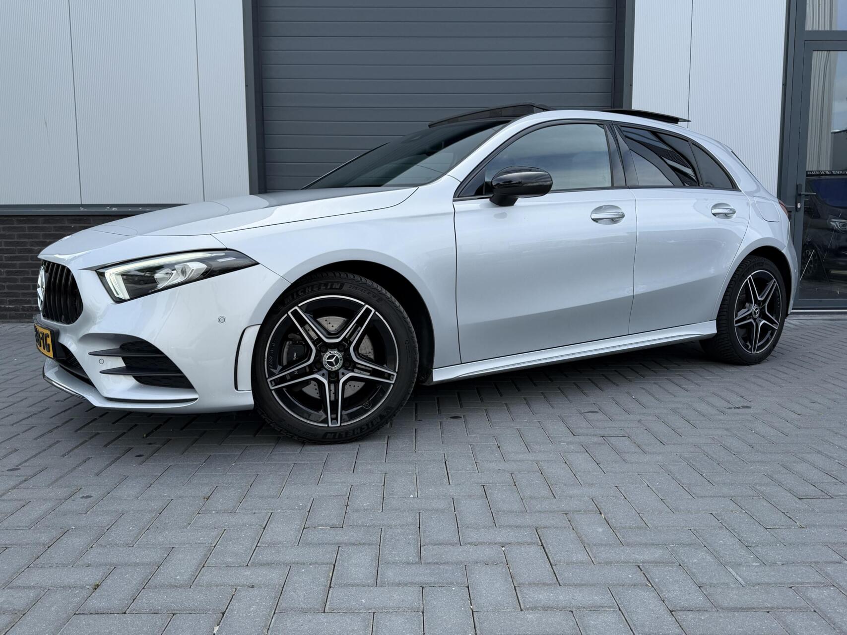 Mercedes-Benz A 250 E 250 e AMG Line PANO|NAP|SOH93% 2023 - voorkant
