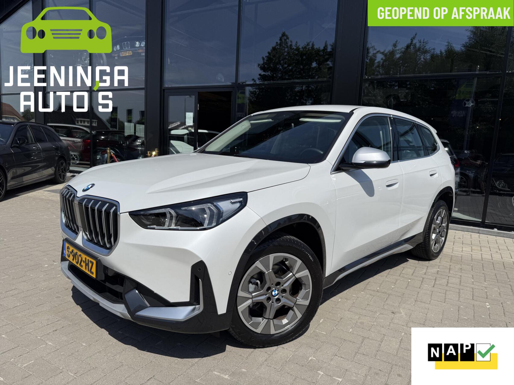 BMW X1 Sdrive18i sDrive18i|Leer|Camera|Navi|NAP 2023 - voorkant