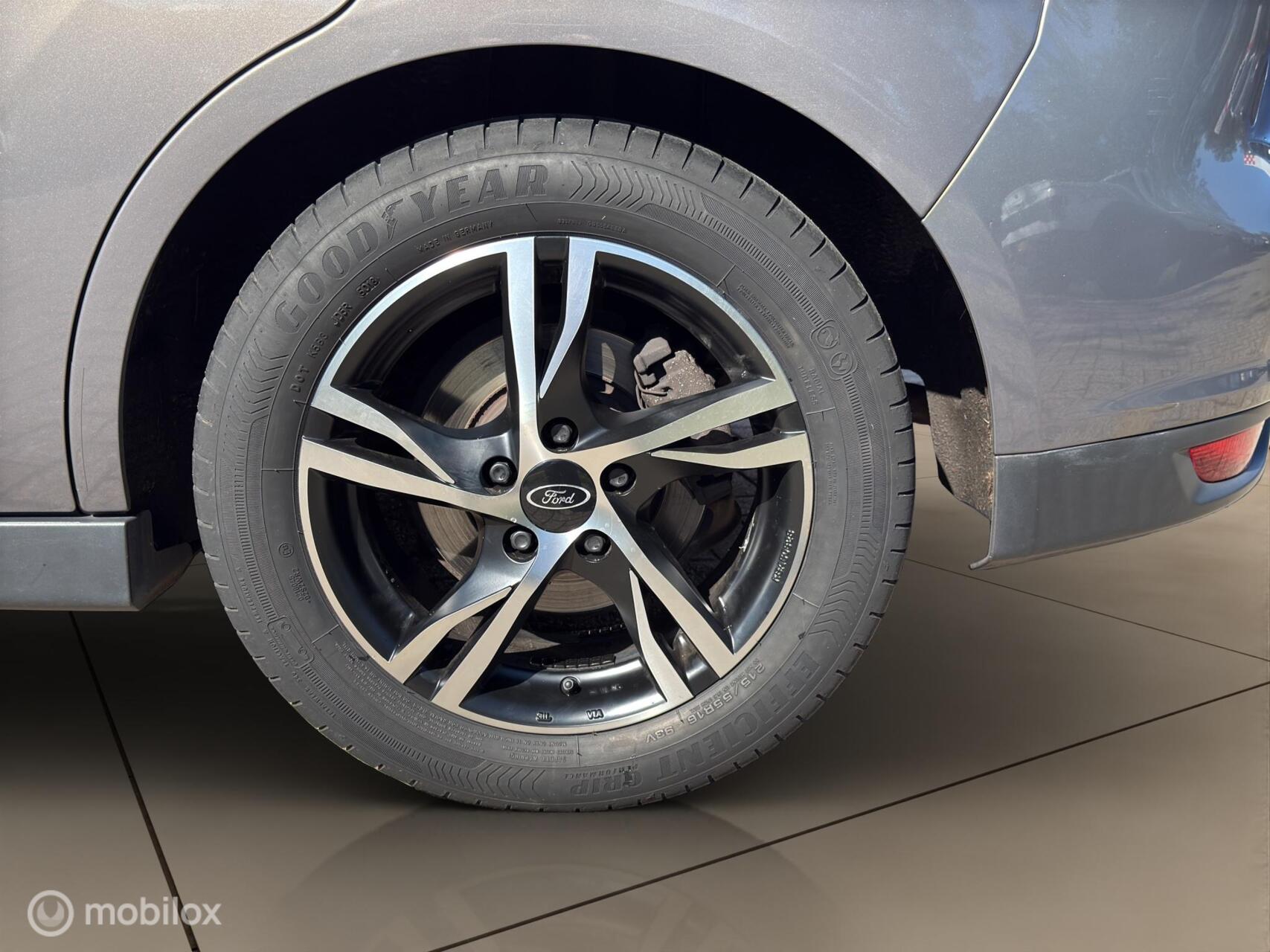 Foto van Ford C-max