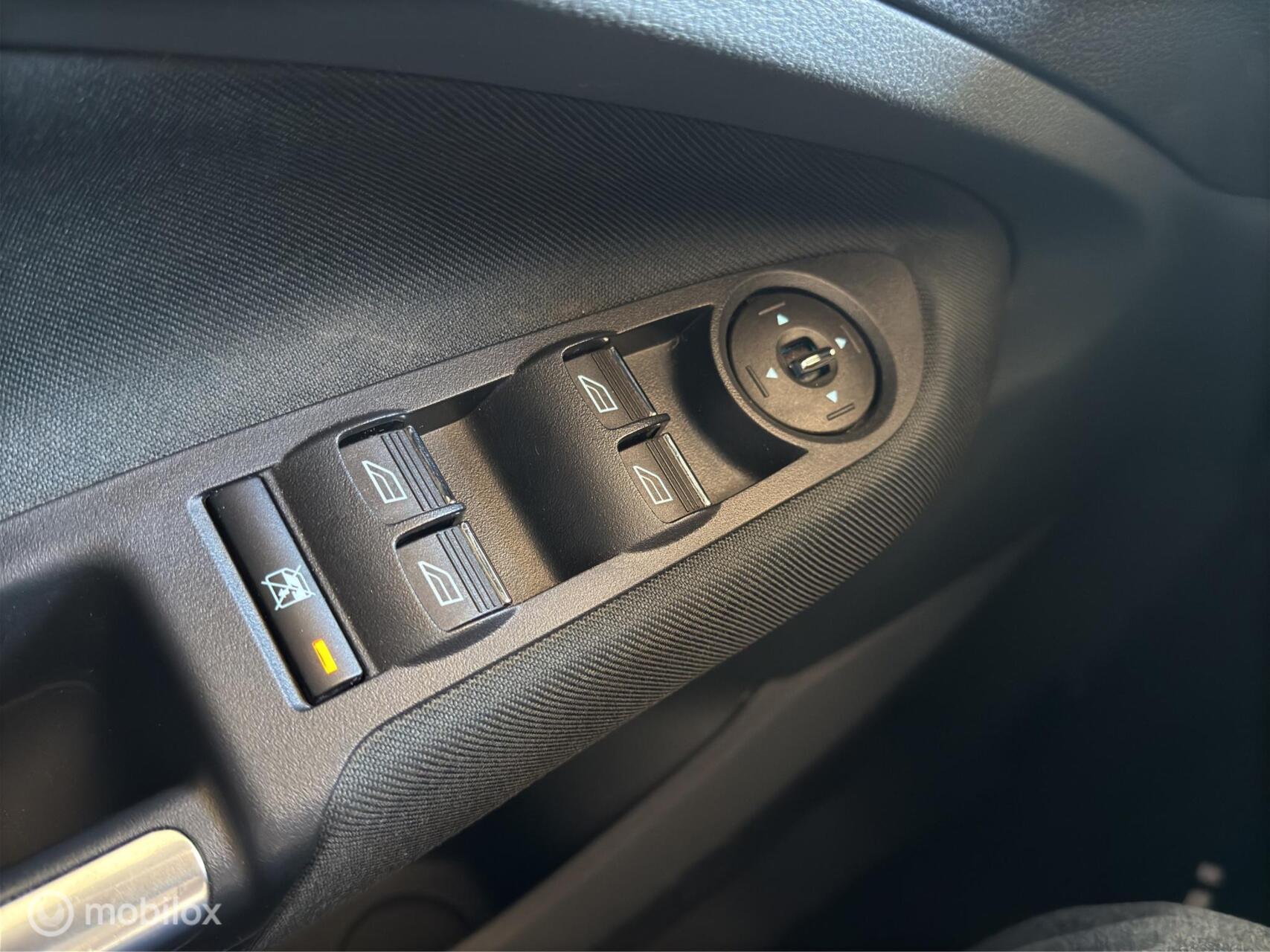 Foto van Ford C-max