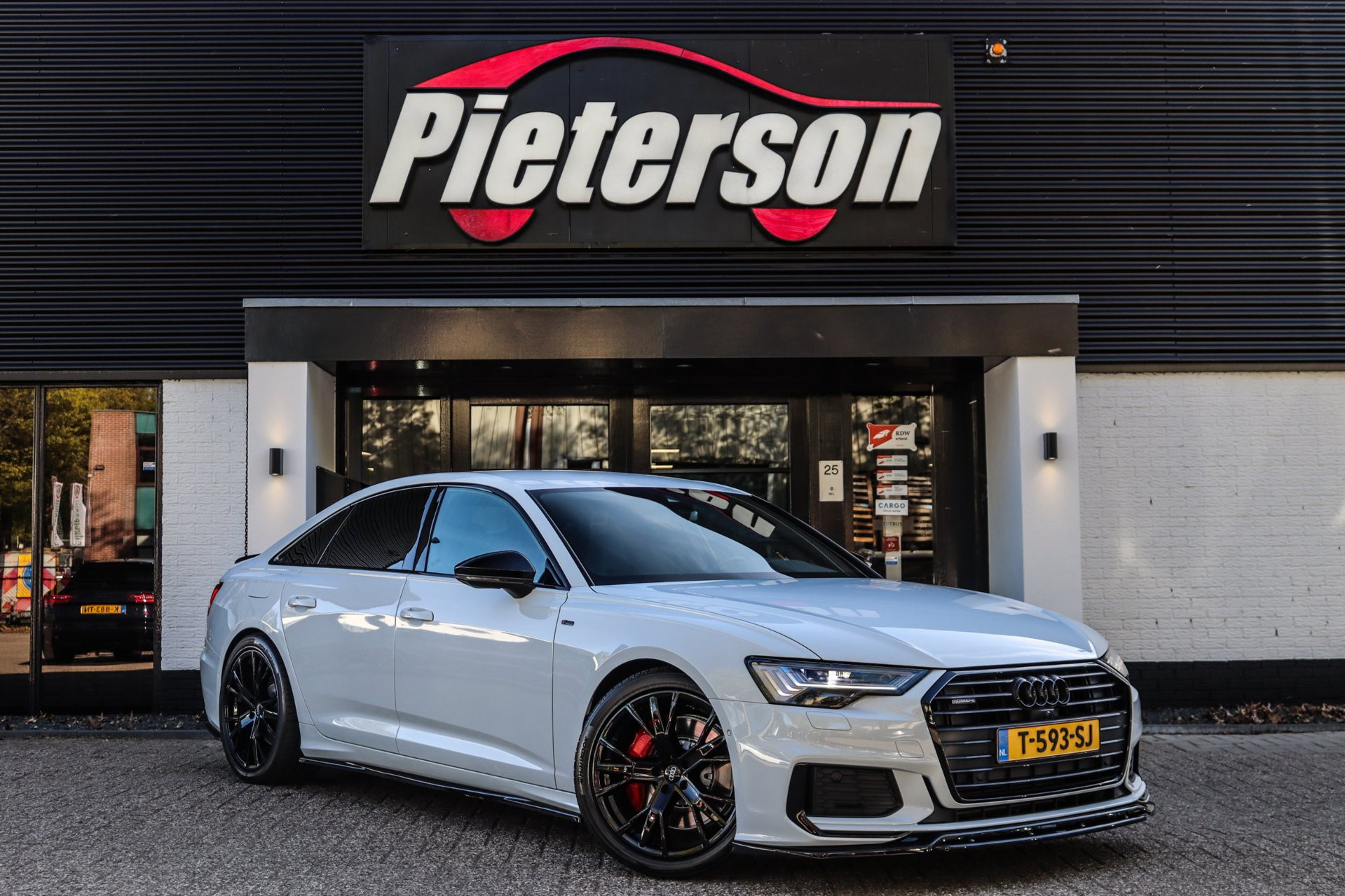 Audi A6 55 TFSI E 55 TFSI e Quattro Competition S-Line BTW 2020 - voorkant