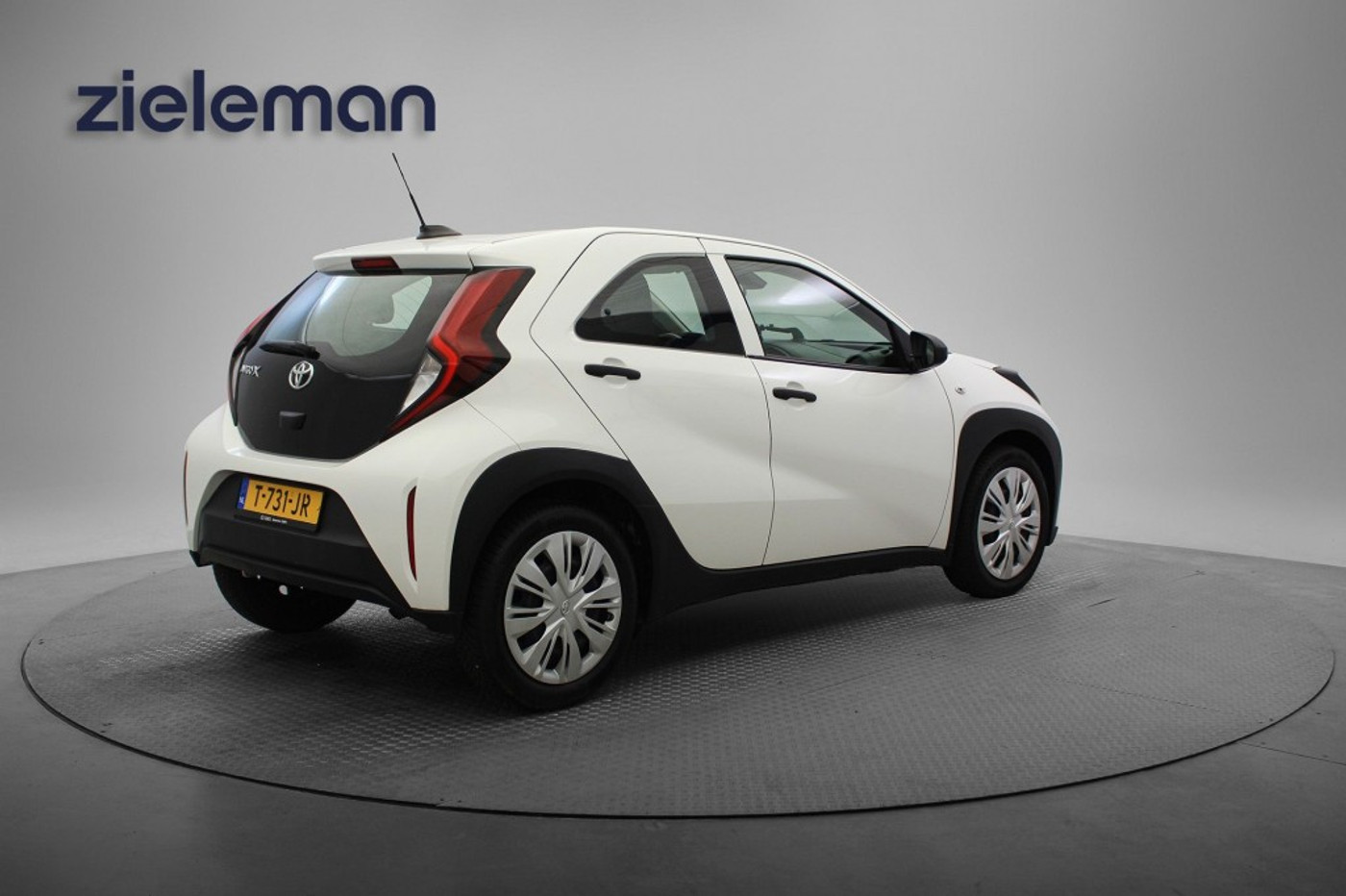 Foto van Toyota Toyota Aygo X