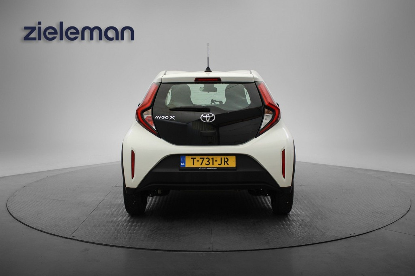 Foto van Toyota Toyota Aygo X