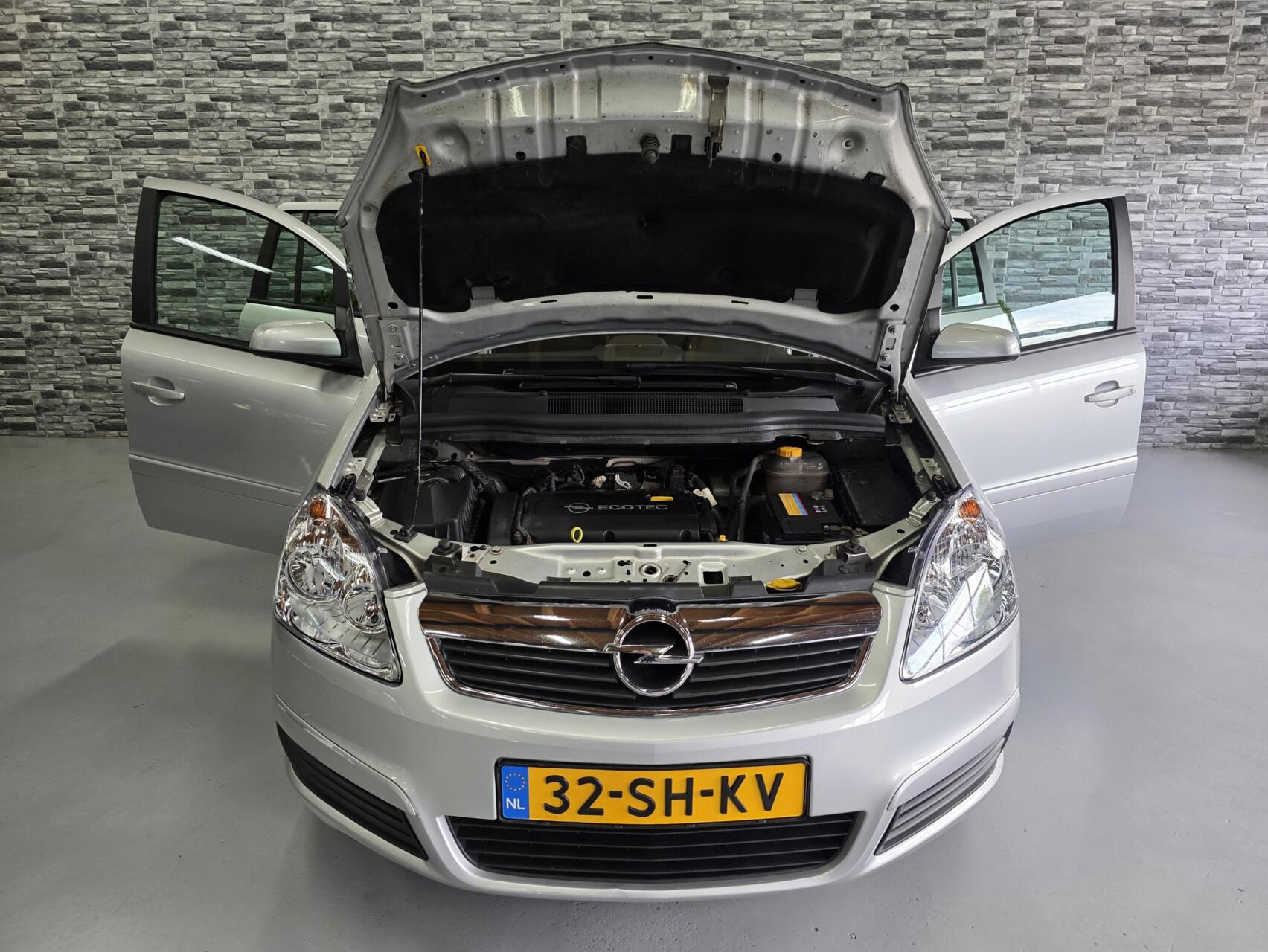 Foto van Opel Zafira
