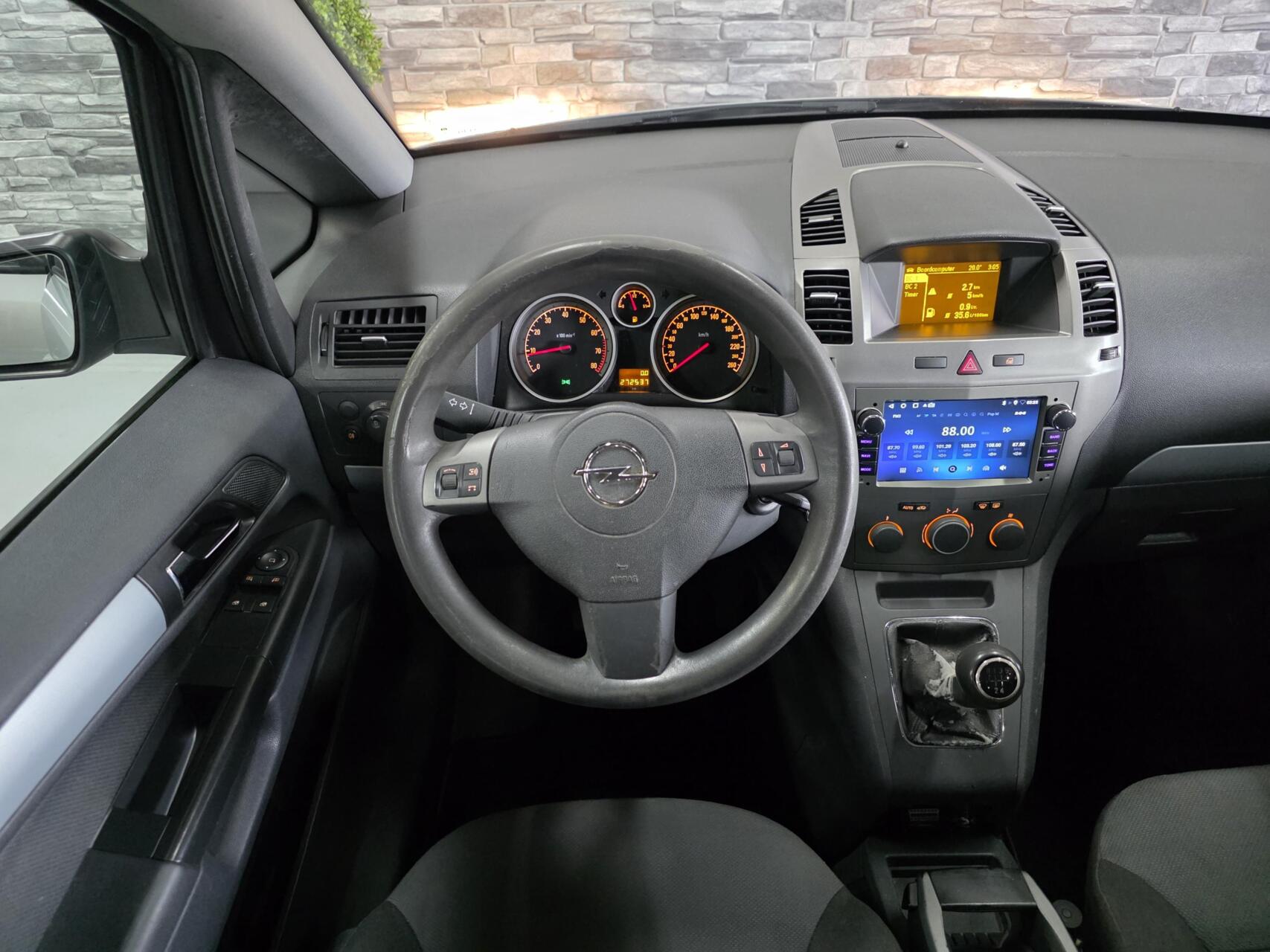 Foto van Opel Zafira