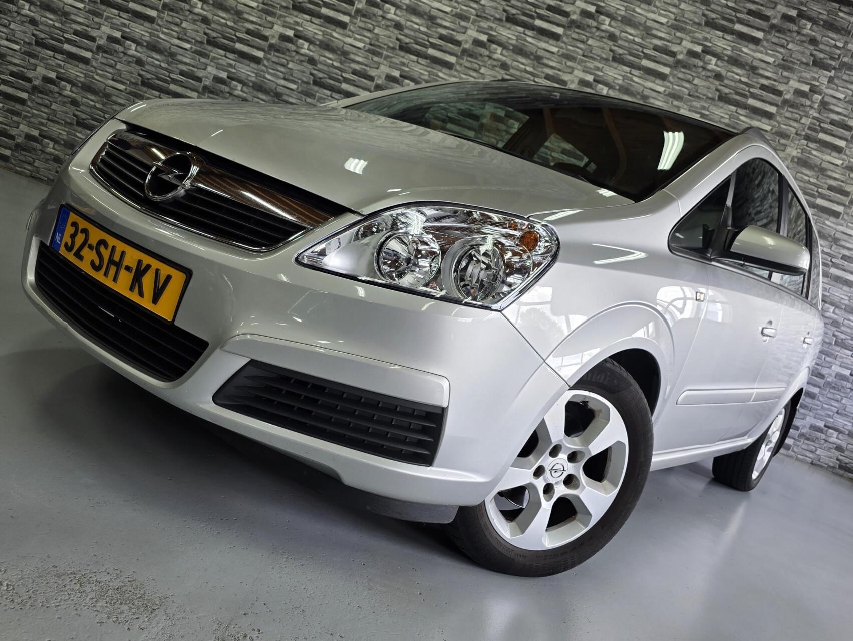 Foto van Opel Zafira