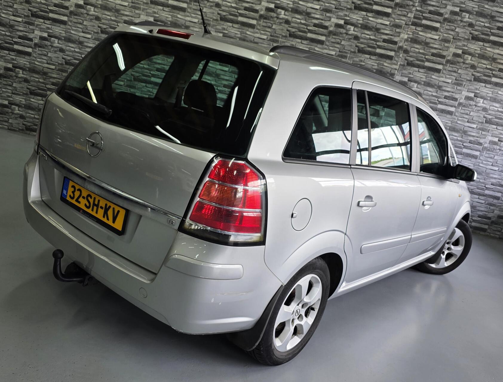 Foto van Opel Zafira