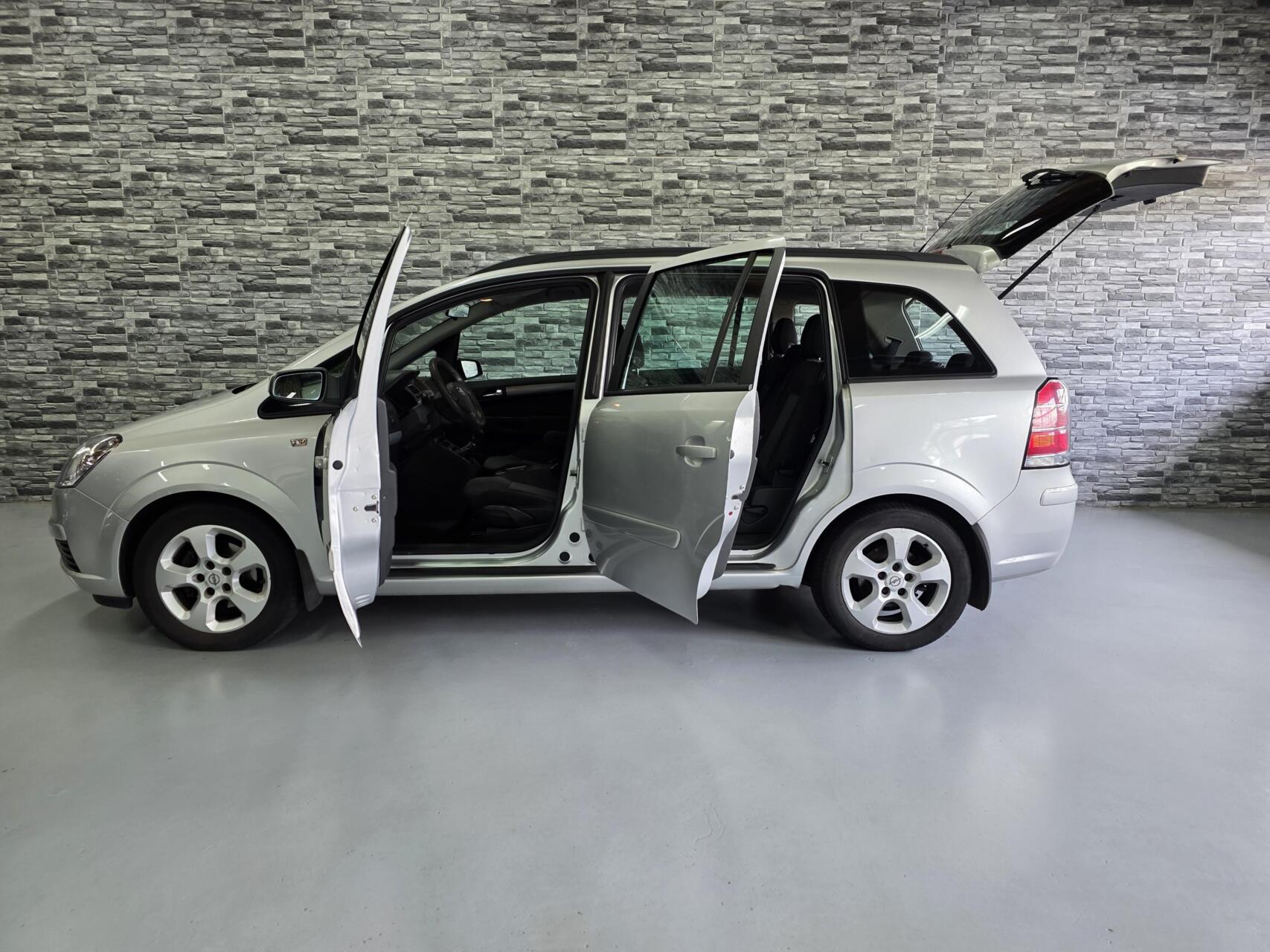 Foto van Opel Zafira