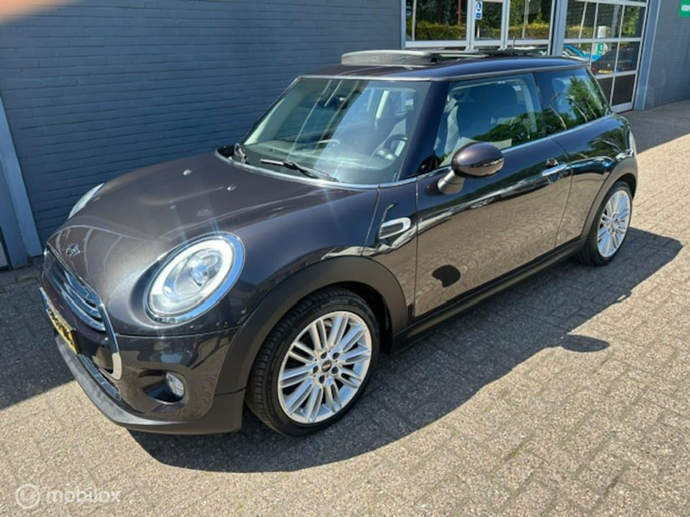 Mini Cooper 1.5 Cooper Chili / Panorakadak / Gratis afleverpakket incl bovag garantie 2015 - voorkant