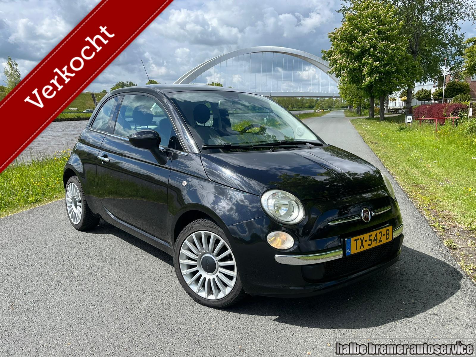 Fiat 500 1.2 Lounge 2011 - voorkant