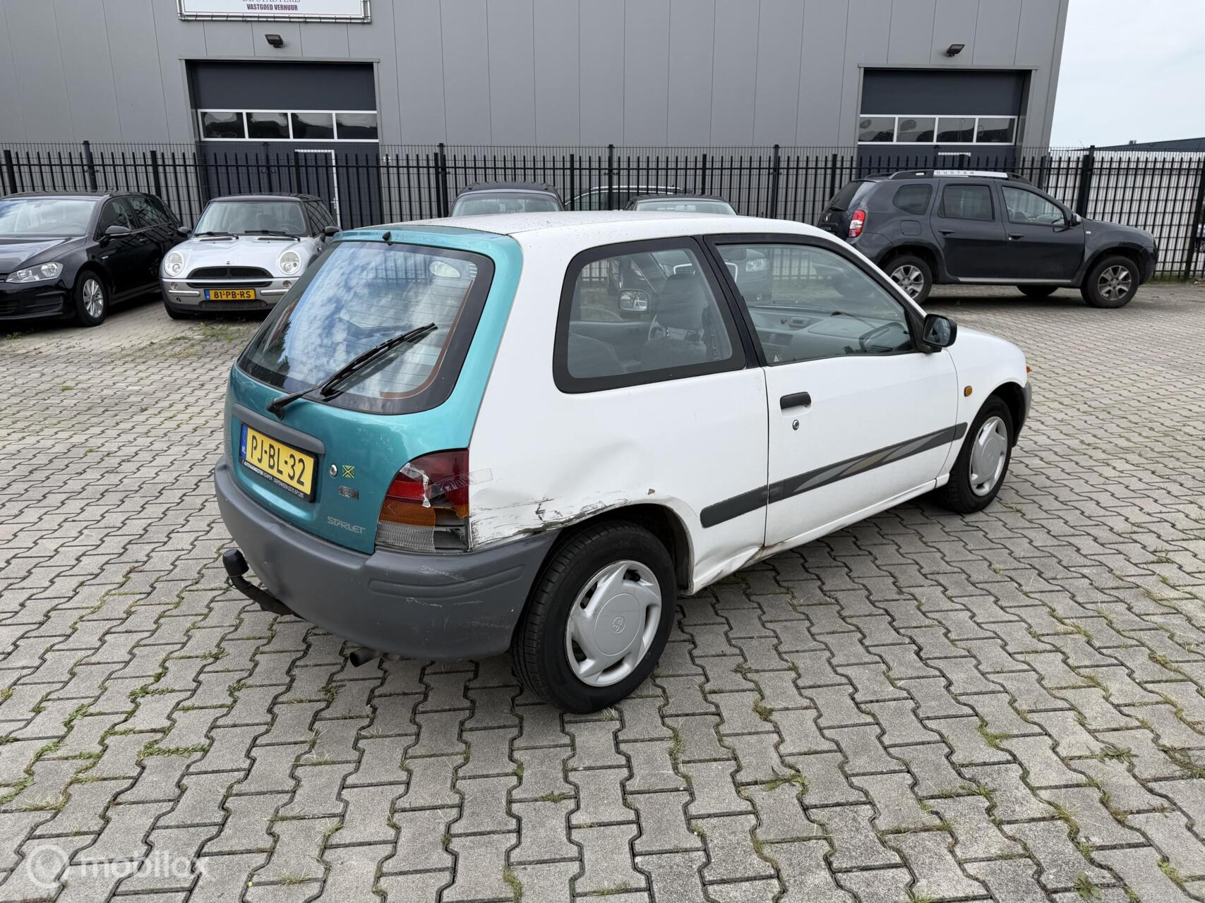 Foto van Toyota Starlet