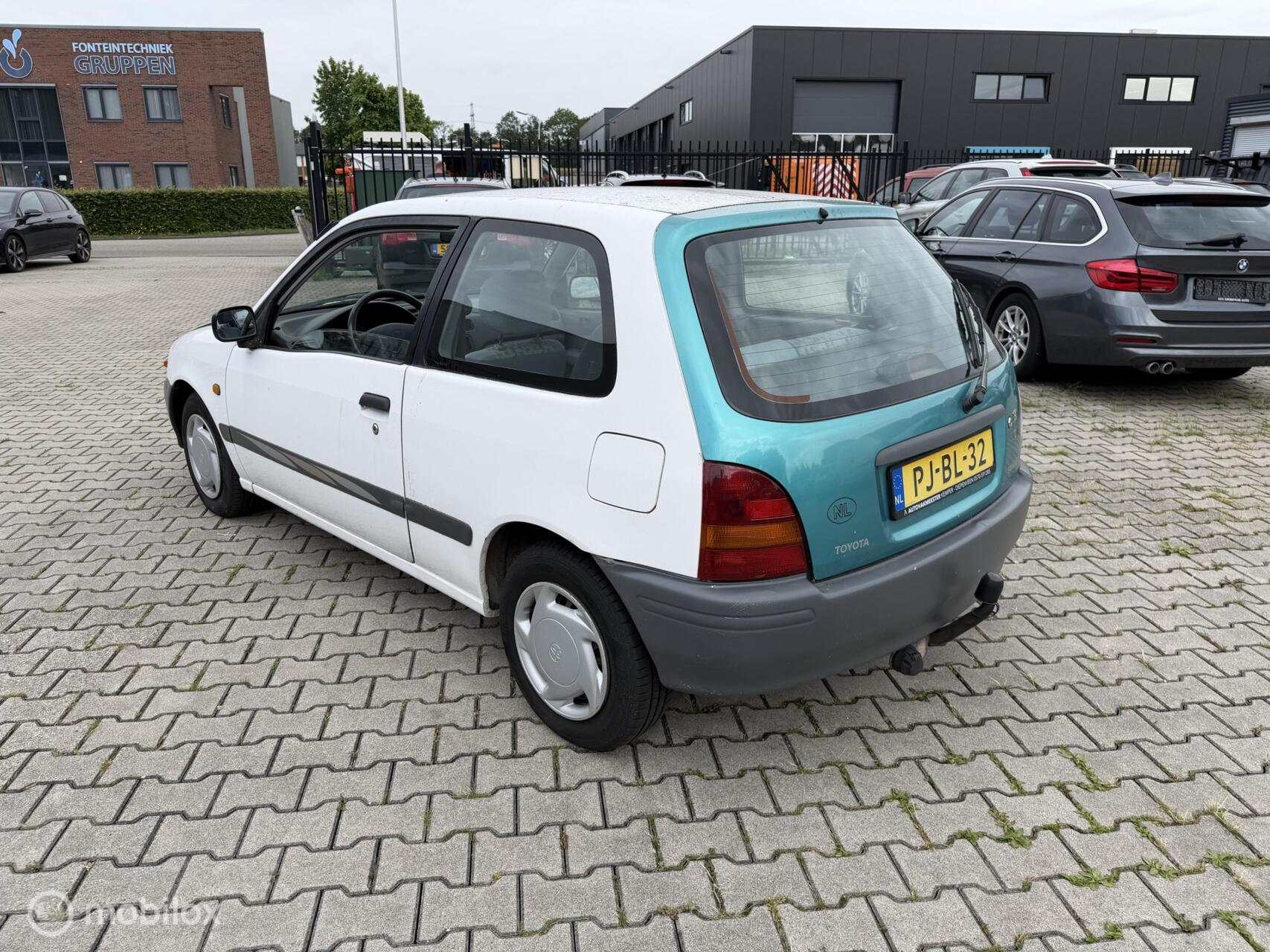 Foto van Toyota Starlet