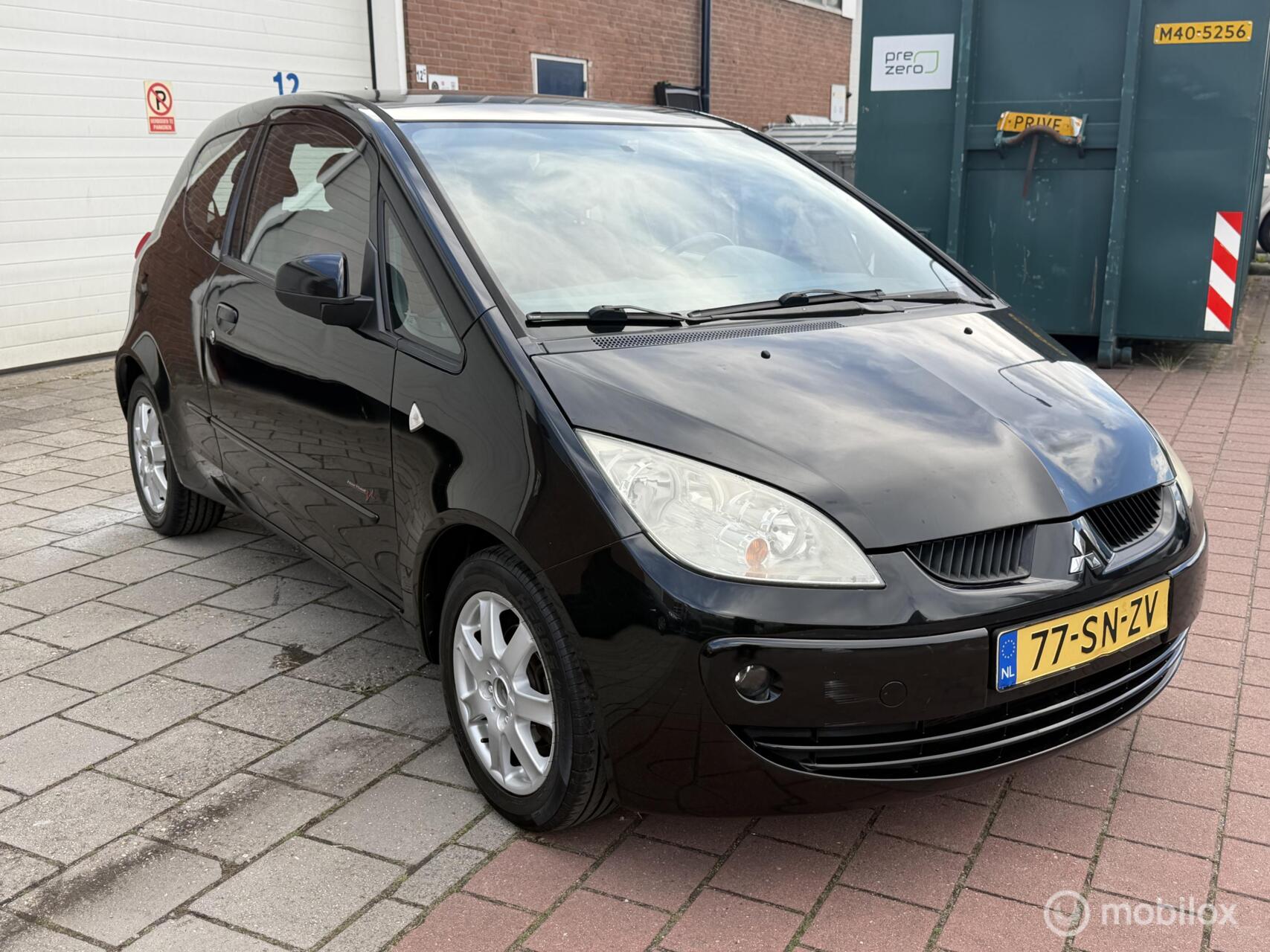 Foto van MITSUBISHI MITSUBISHI COLT