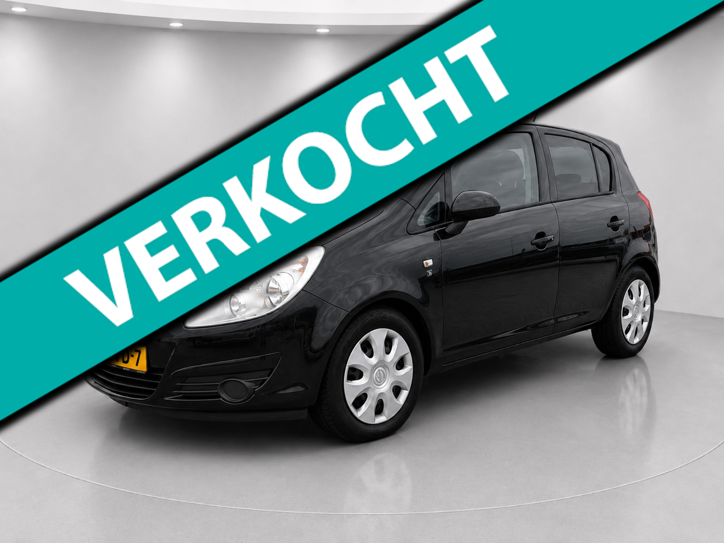 Opel Corsa 1.4-16V '111' Edition. Dealer Onderhouden! 2010 - voorkant