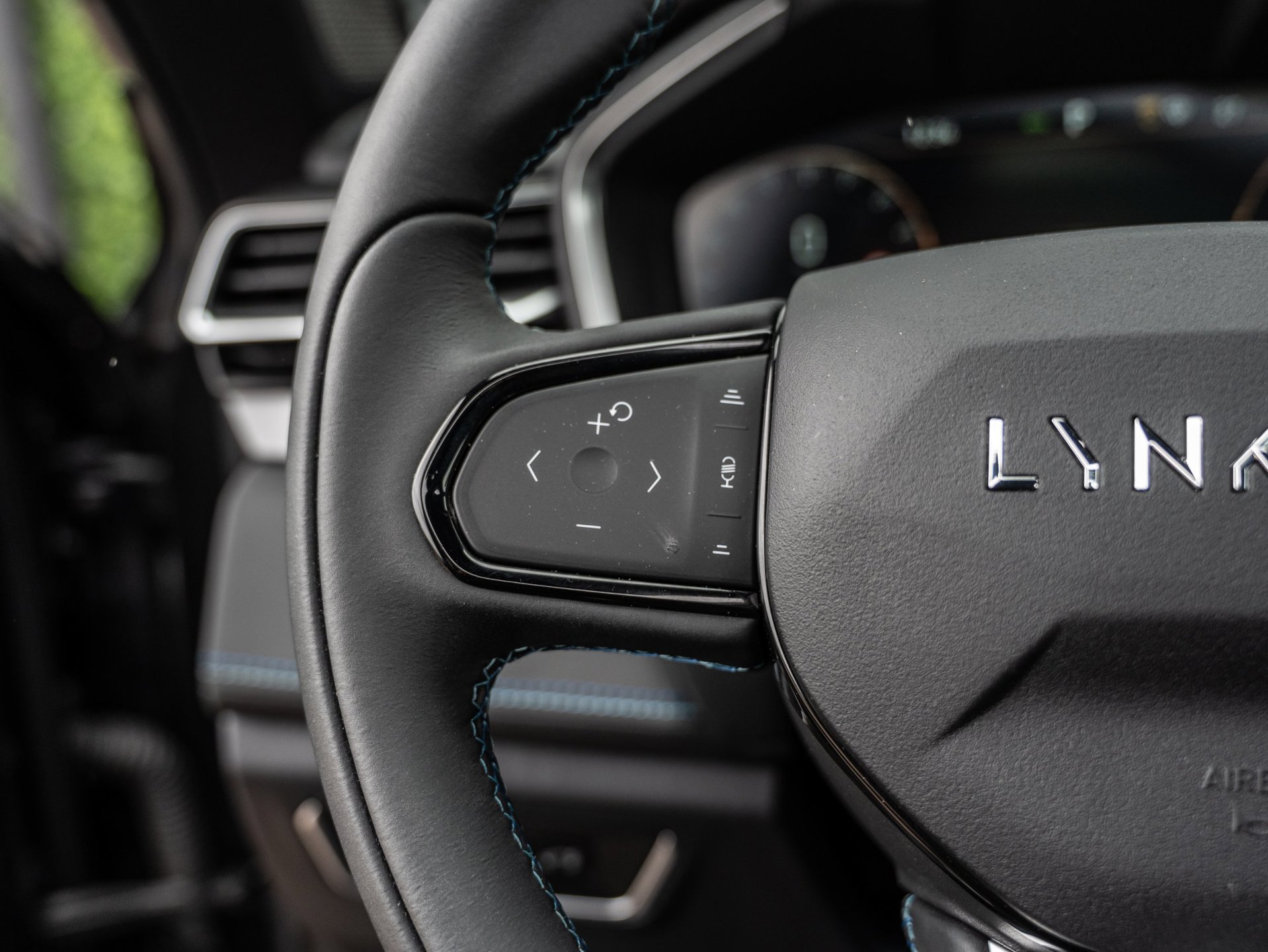 Foto van Lynk&co LYNK & Co 01