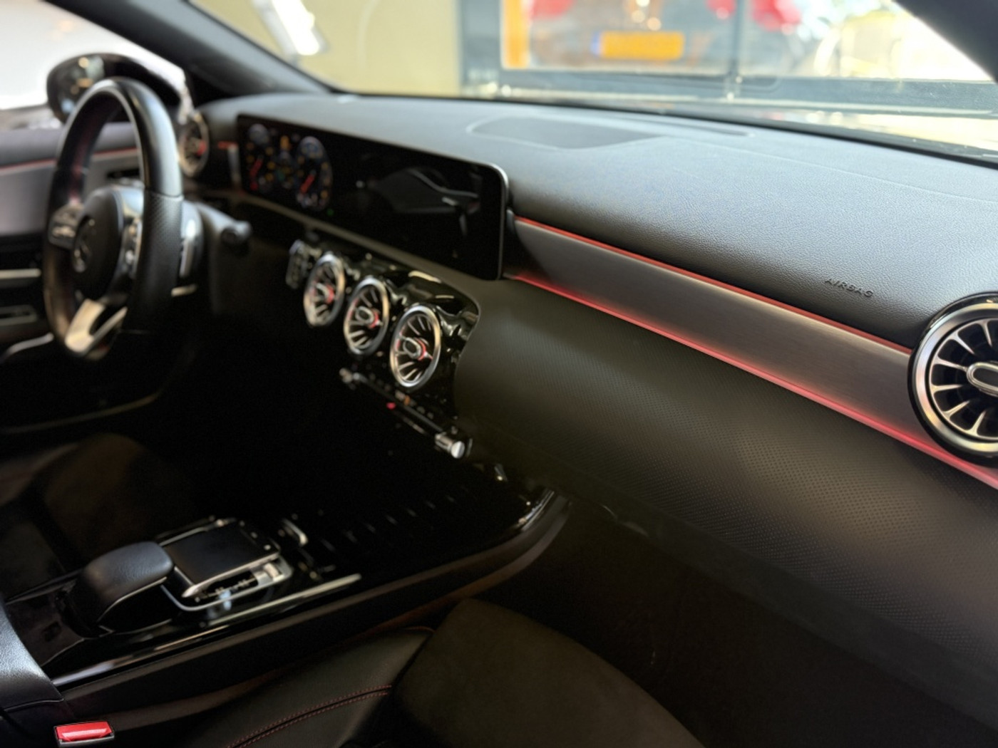 Foto van Mercedes-Benz A 220