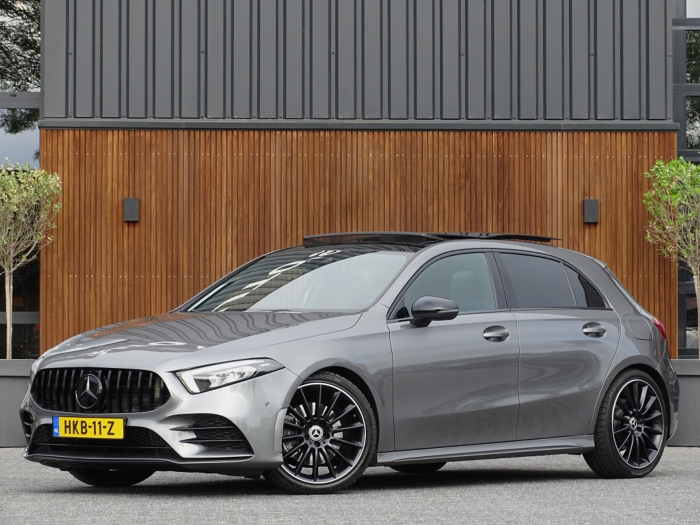 Foto van Mercedes-Benz A 220