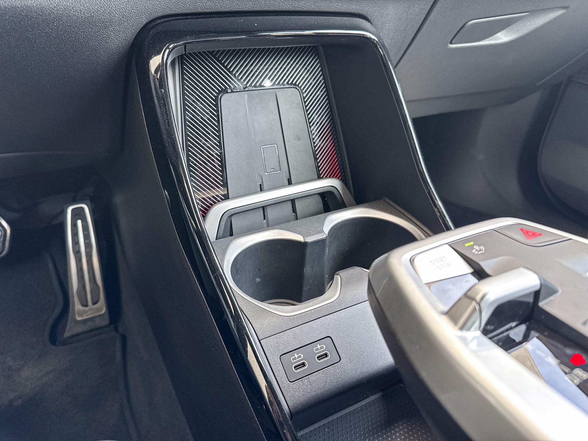 Foto van BMW Ix1 Edrive20